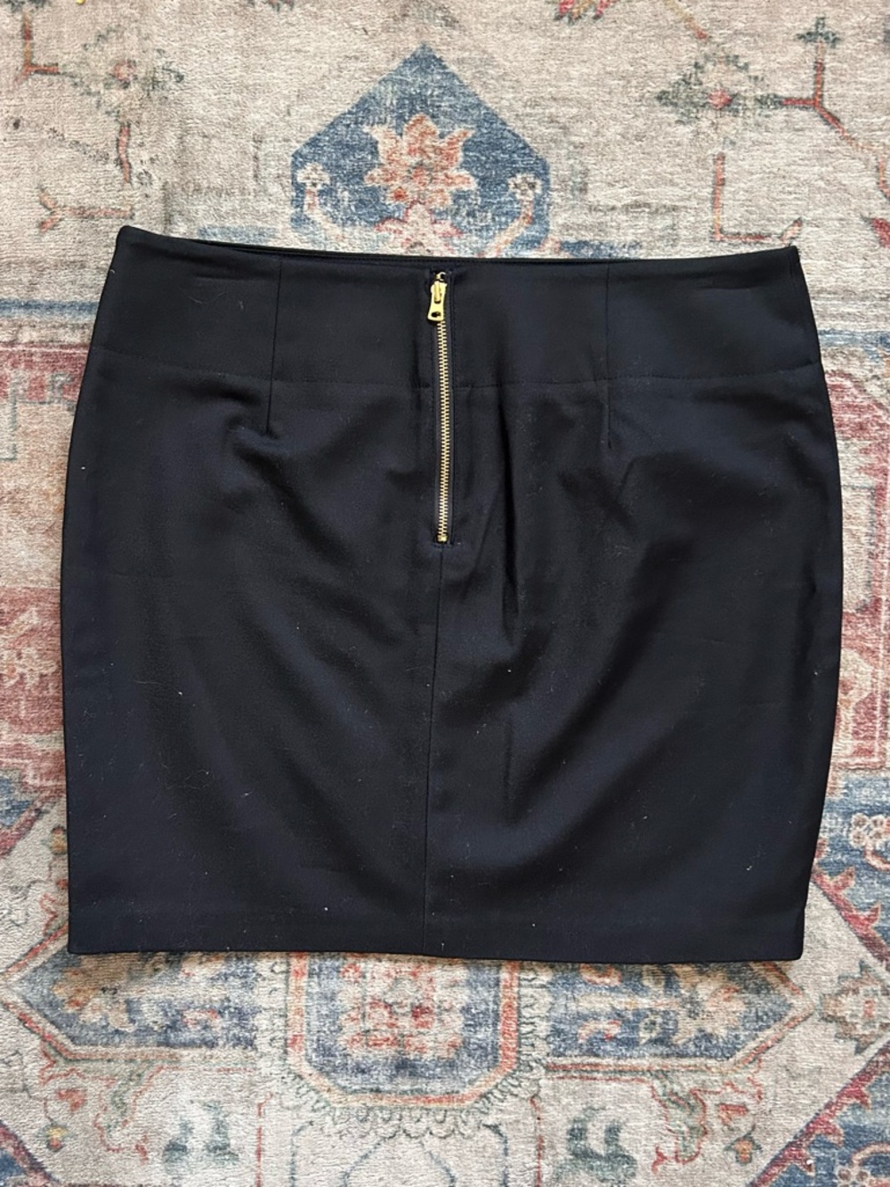 2 Piece Styled Outfit ZARA Gold Black Textured Sweater Black Mini Skirt Office - Picture 15 of 16